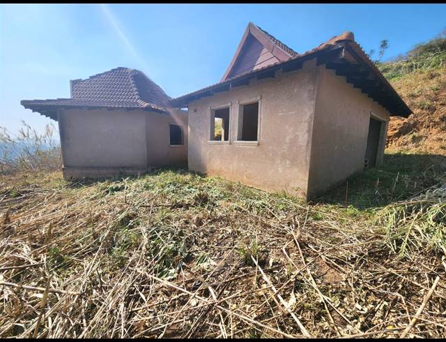 BEDROOM FREEHOLD FOR SALE IN WYEBANK